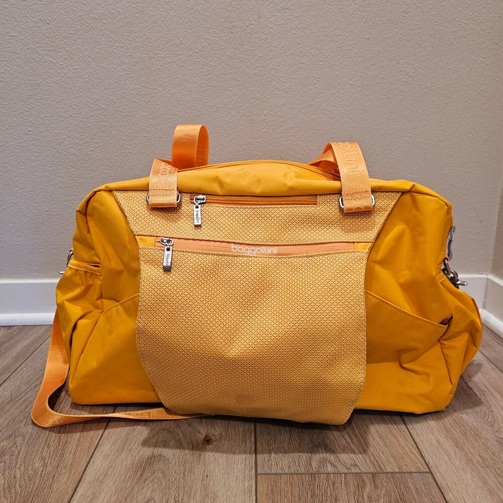 NWOT Baggallini Yellow Diaper Duffle Bag